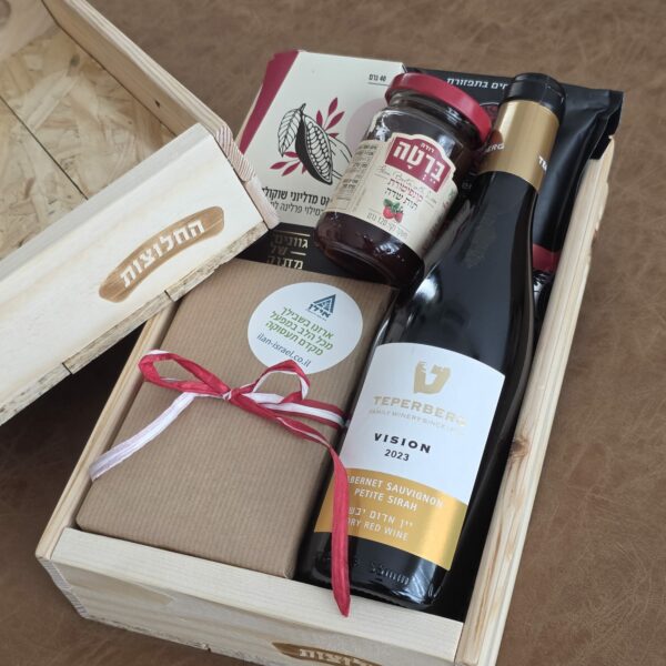 מגשיק-שוק פסח